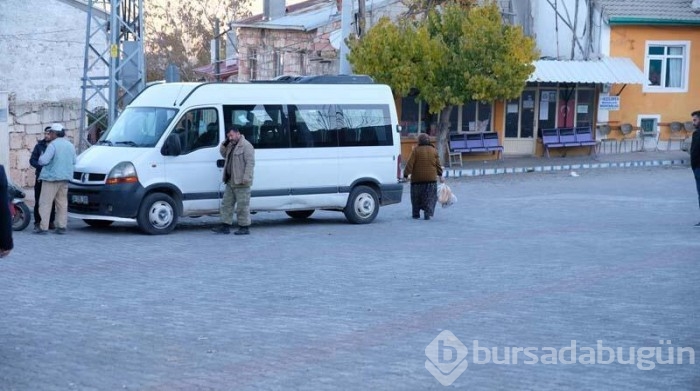 Konya'daki depremde 66 yapıda hasar oluştu

