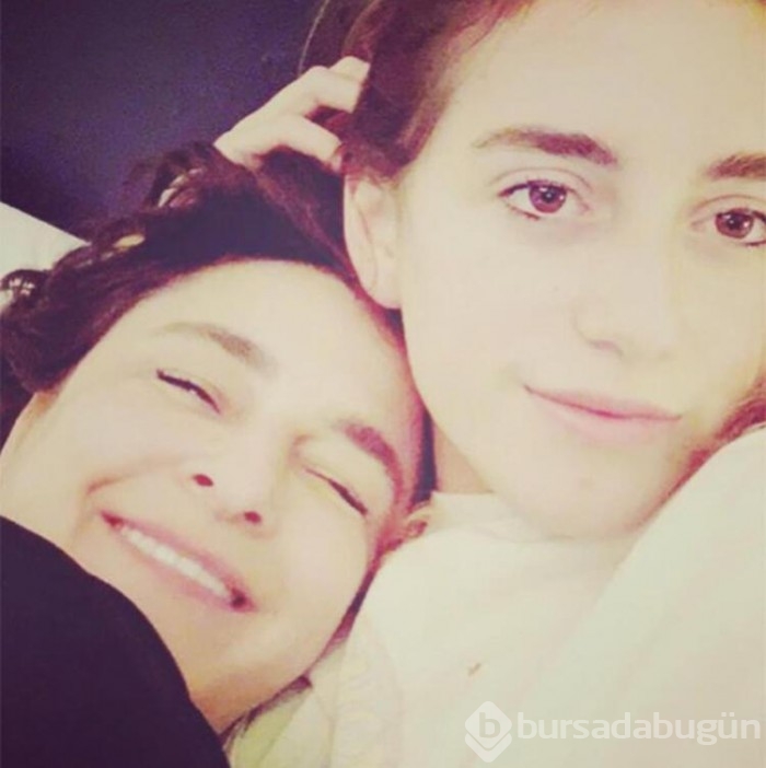 Esra Dermancıoğlu eski eşini ve kızını paylaştı