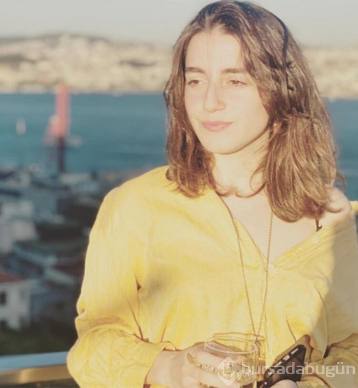 Esra Dermancıoğlu eski eşini ve kızını paylaştı