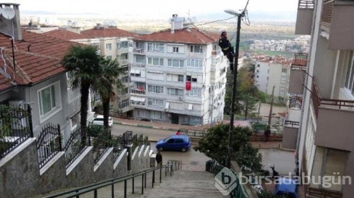 Saat 9'u 5 geçe hayat 1 dakika durdu!