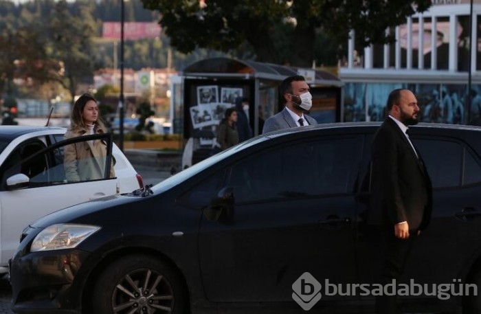 Saat 9'u 5 geçe hayat 1 dakika durdu!