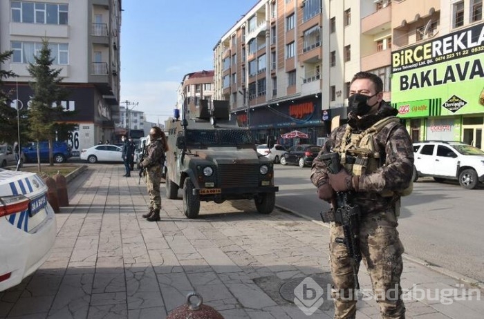 Saat 9'u 5 geçe hayat 1 dakika durdu!