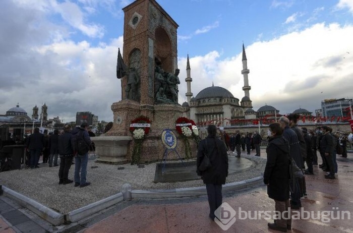 Saat 9'u 5 geçe hayat 1 dakika durdu!
