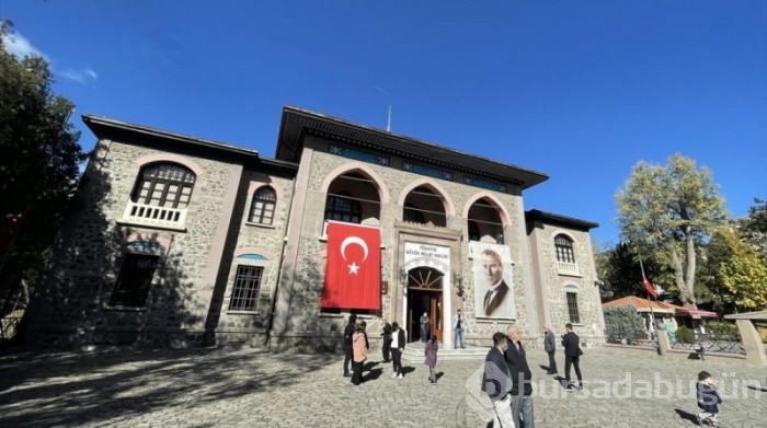 Atatürk'ün şimdiye kadar görülmemiş eşyaları halka sunuldu