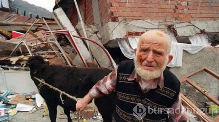 Daha dün gibi! 7,2 büyüklüğündeki depremin üzerinden 22 yıl geçti...