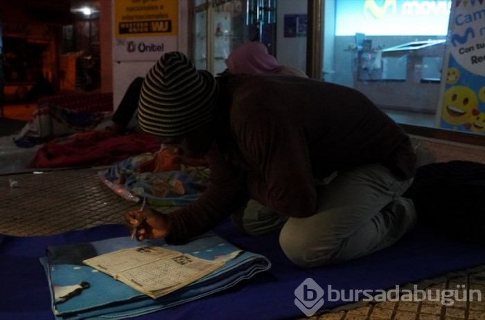 Kolombiya'daki evsizlerin yaşam mücadelesi