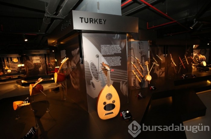 Bursa'daki Müzik Enstrümanları Müzesi müziğin evrenselliğini yansıtıyor