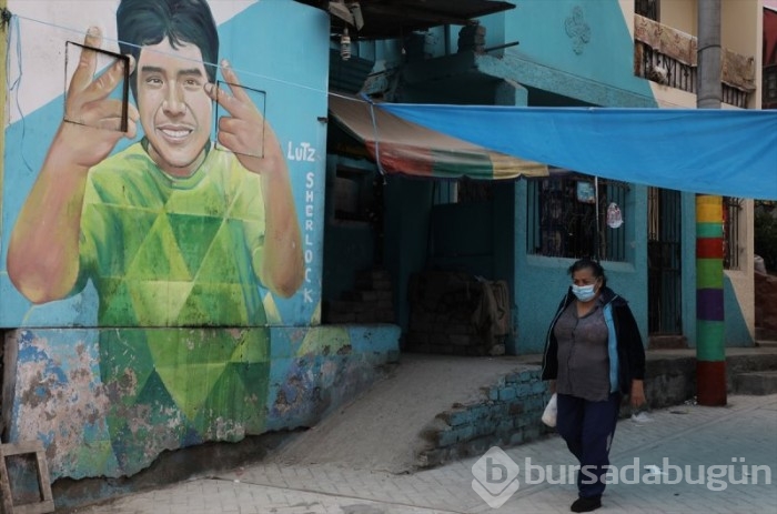 Peru sokakları rengarenk boyalarla güzelleştiriliyor