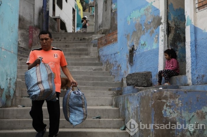 Peru sokakları rengarenk boyalarla güzelleştiriliyor