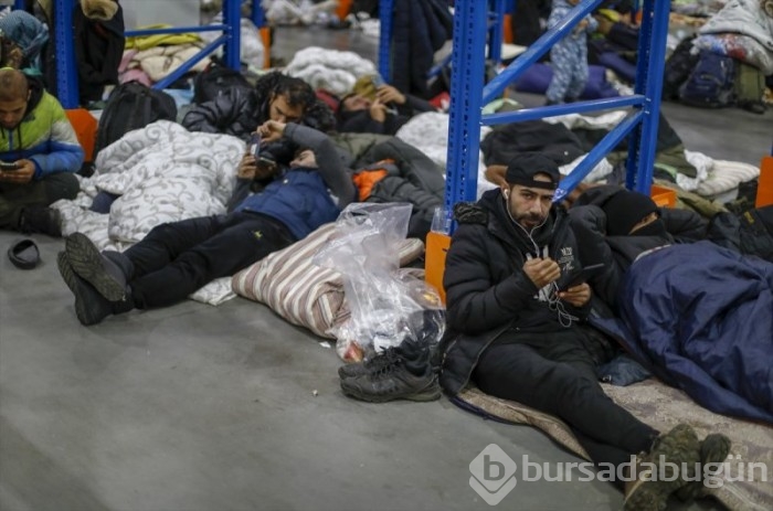 Belarus-Polonya sınırında olan göçmenlerin hayat mücadelesi