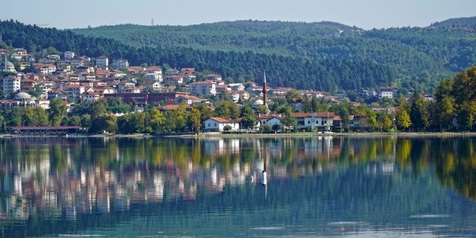 Merkezinden 'diri fay' geçen 24 şehir