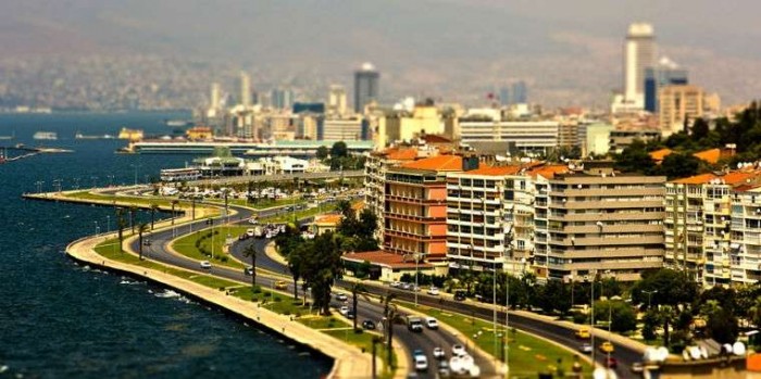 Merkezinden 'diri fay' geçen 24 şehir