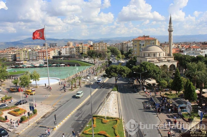 Merkezinden 'diri fay' geçen 24 şehir