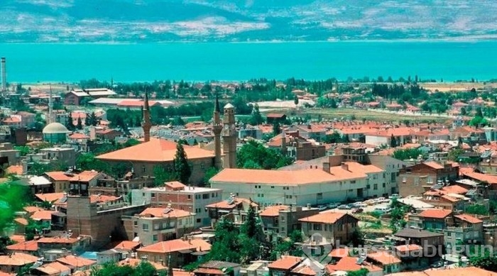 Merkezinden 'diri fay' geçen 24 şehir