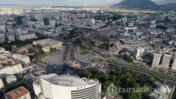 Merkezinden 'diri fay' geçen 24 şehir