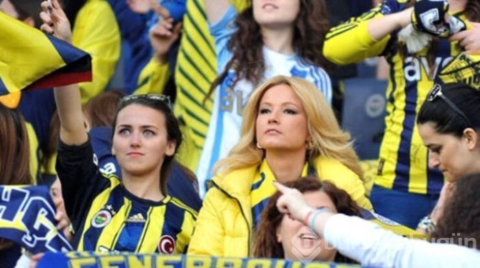 Ünlülerin tuttuğu takımlar