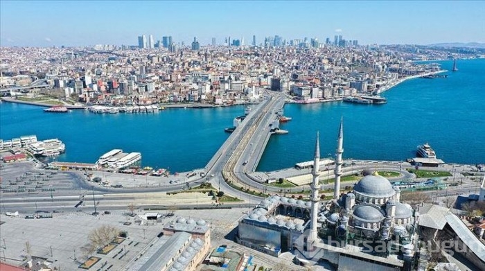 İstanbul'da hava kirliliği: Pandemi sonrası maske kullanmaya devam
