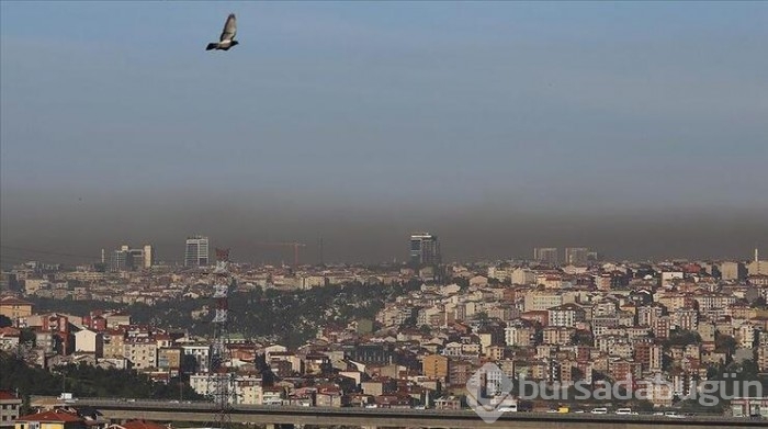 İstanbul'da hava kirliliği: Pandemi sonrası maske kullanmaya devam
