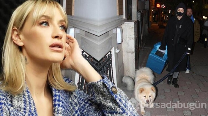 Didem Soydan köpeğini gezdirirken objektiflere takıldı