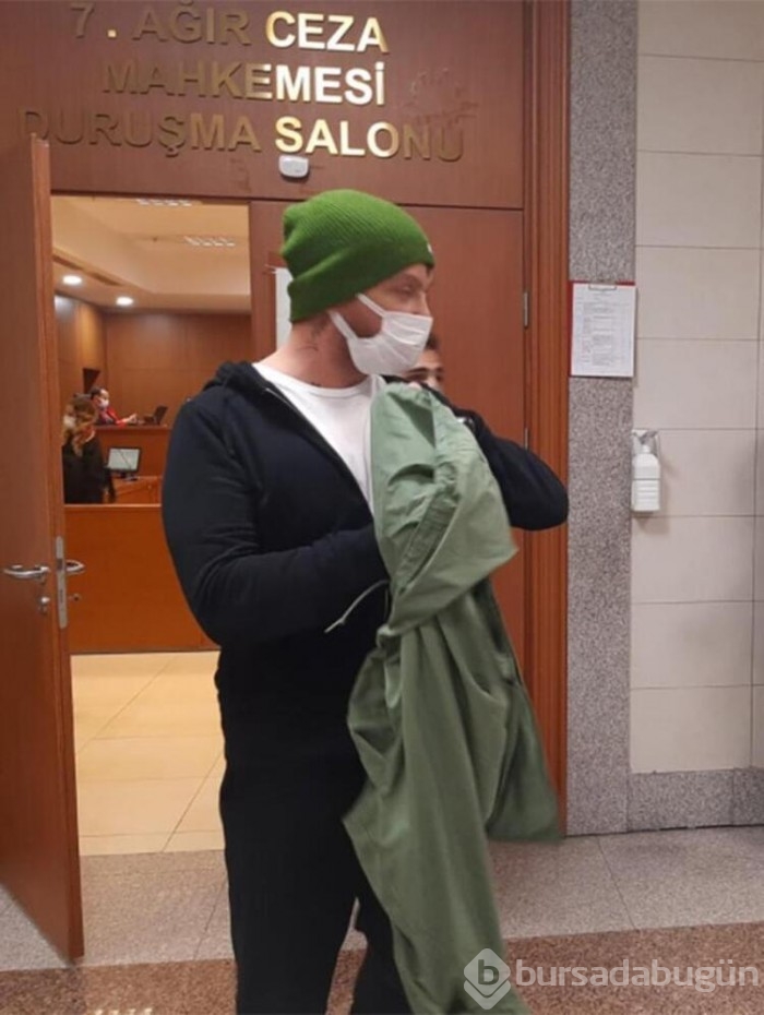 Sinan Akçıl ve Burcu Kıratlı çiftini üzen gelişme
