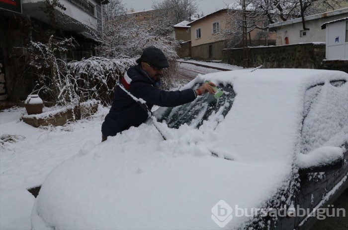 Yozgat'ta kar etkili oldu