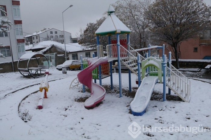 Yozgat'ta kar etkili oldu