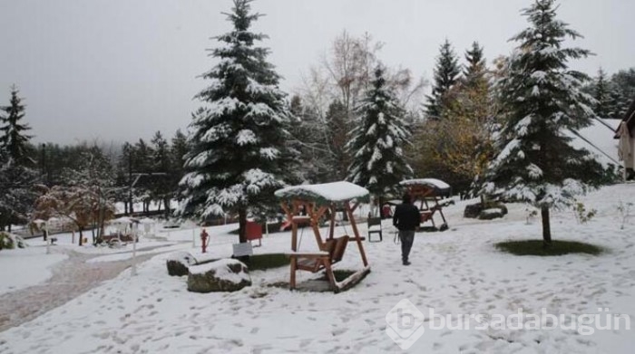 Abant'ta sonbahar ve kış bir arada yaşanıyor
