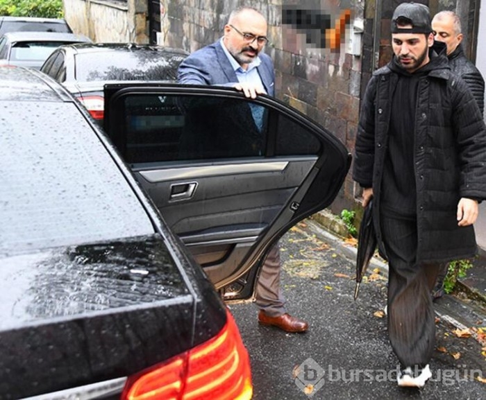 Emre Kaya gelen eleştirilere sitemde bulundu