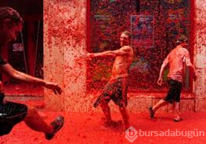 Herkesin hayatında en az birkaç tanesine gitmesi gereken 32 dev parti...