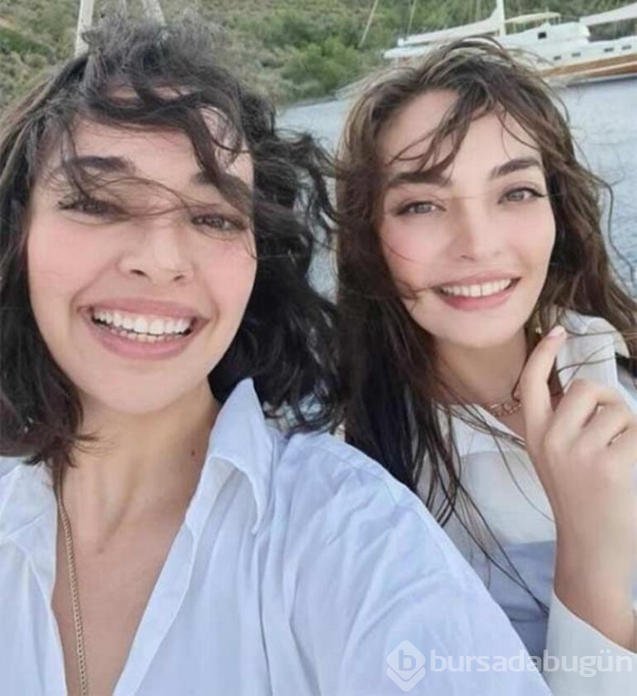 Zeynep Tuğçe Bayat'tan kardeşinin doğum gününü kutladı...