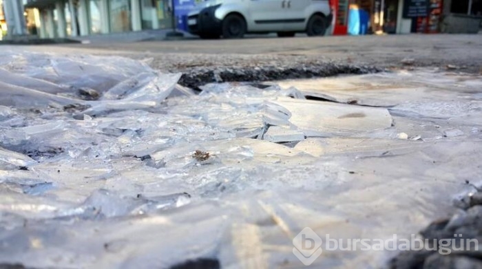 Erzurum ve Erzincan'da  buz tuttu!