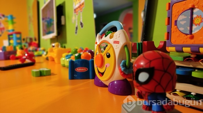Bursa'daki bu kuaföre çocuklar ağlayarak giriyor gülerek çıkıyor