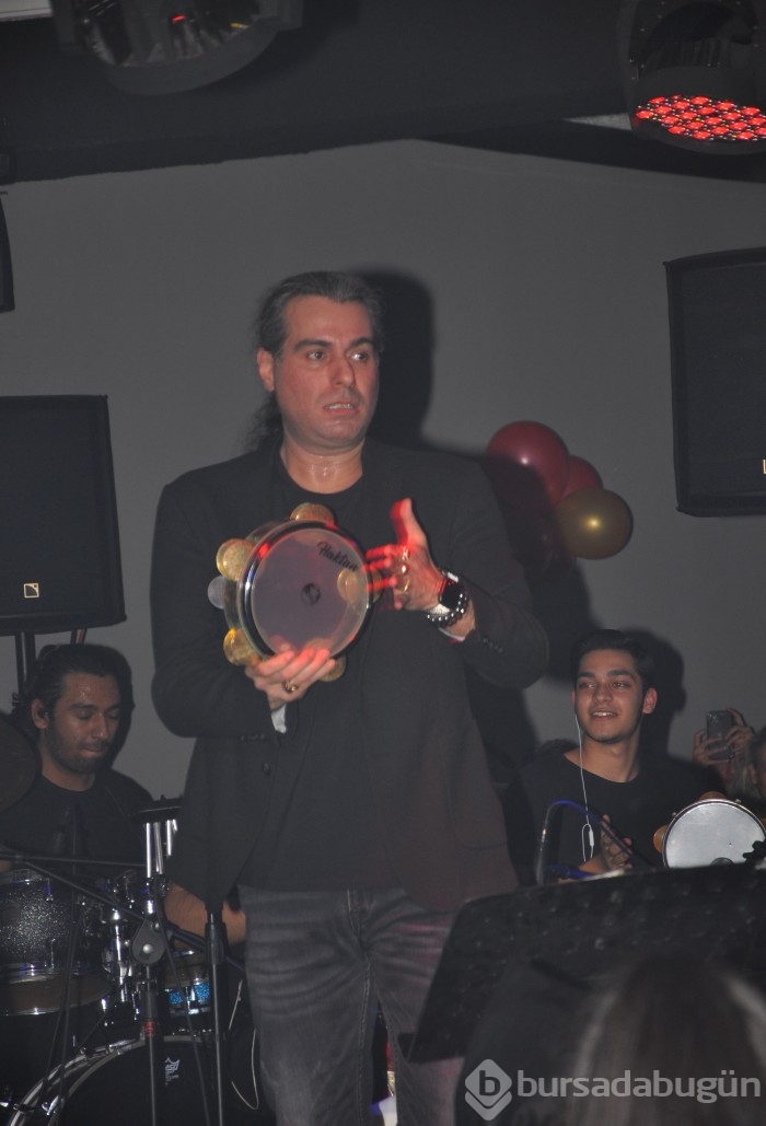 Haktan, Bursa'da sevenleriyle buluştu