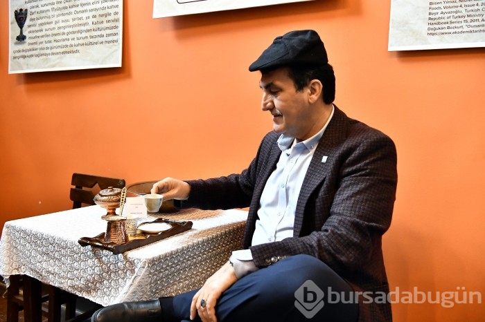 Bursa Fetih Müzesi'nde '40 Yıllık Hatır' Sergisi