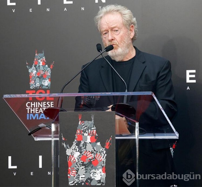 Ridley Scott filmini yorumlayan gazeteciye küfretti
