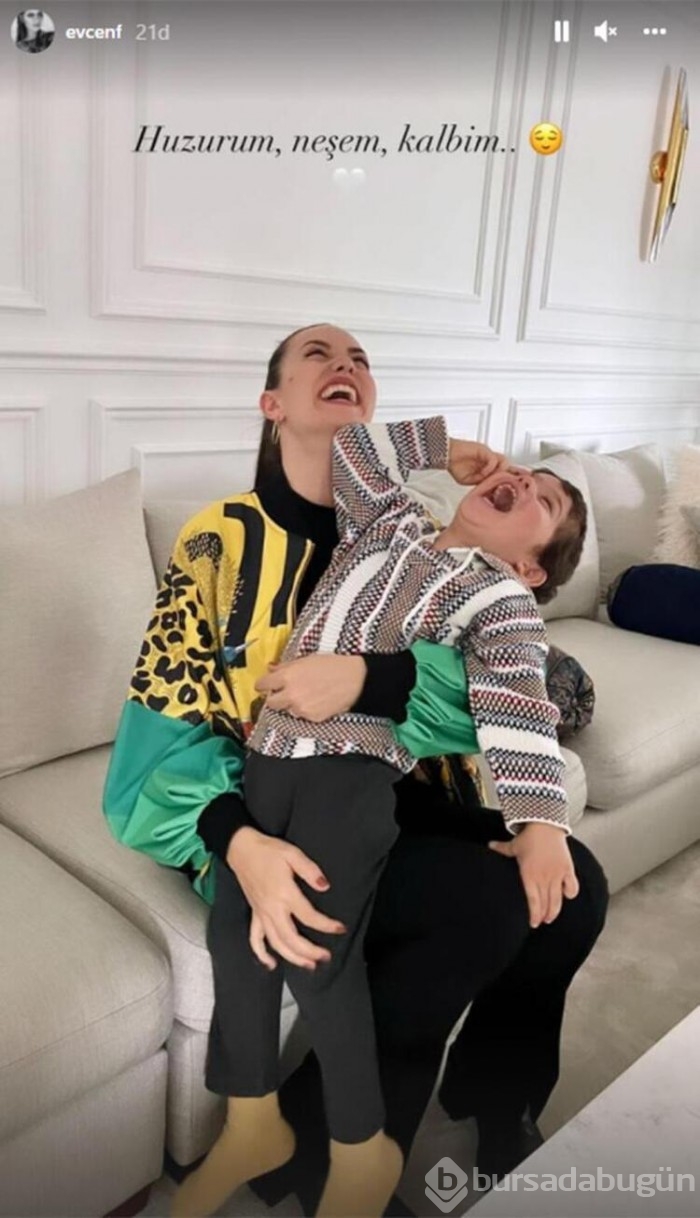 Özçivit Ailesi akşam yemeğinde! 