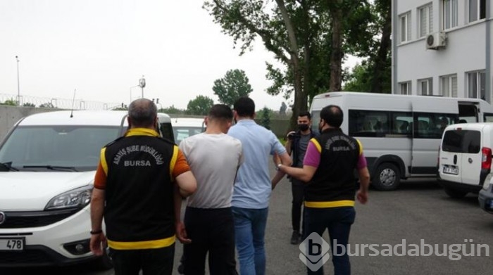 Mahkeme salonu buz kesti!