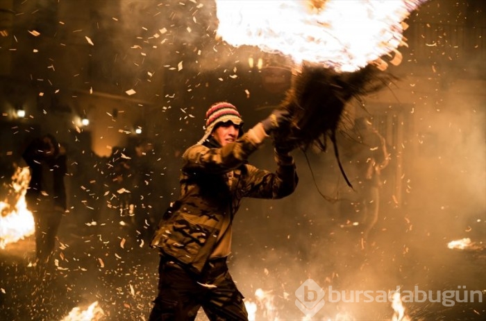 İspanya'da 'Büyük Süpürgeler' festivali!