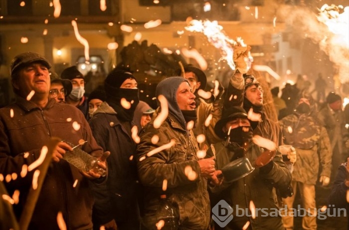 İspanya'da 'Büyük Süpürgeler' festivali!