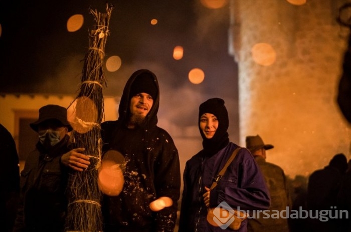 İspanya'da 'Büyük Süpürgeler' festivali!