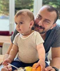 Hazal Kaya ikinci kez anne mi oluyor!