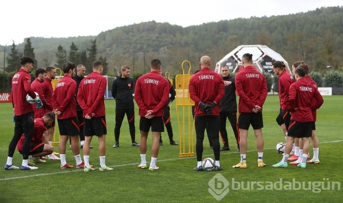  Emre Belözoğlu'ndan şampiyonluk ve transfer açıklaması!