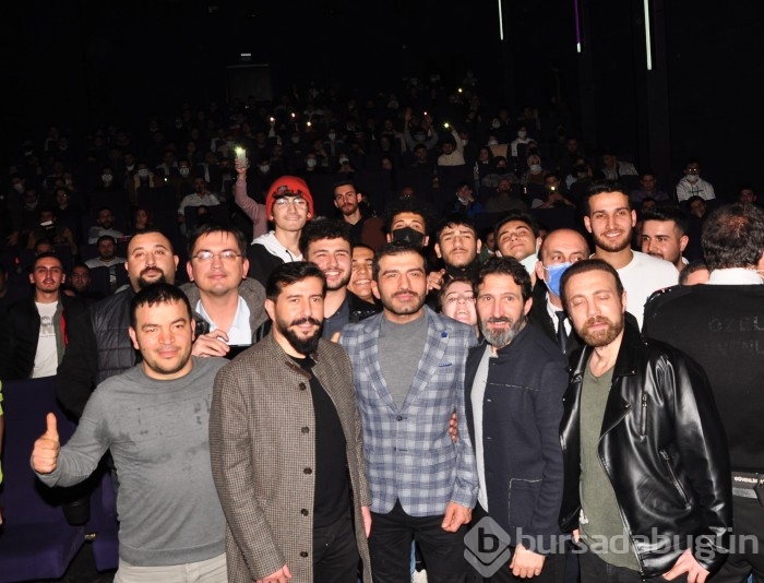 Bursa'da ''Dayı-Bir adamın hikayesi'' filminin renkli galası
