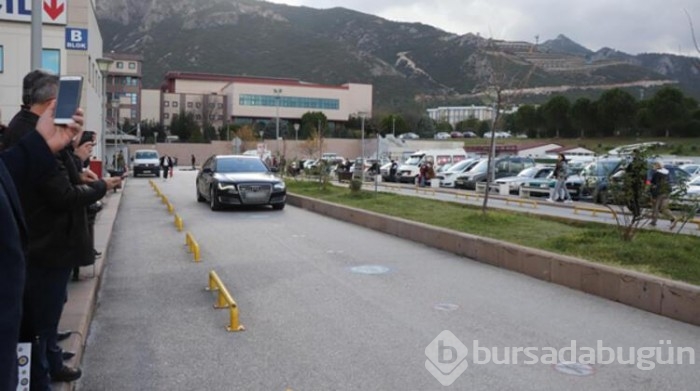 Kadir İnanır 22 gün sonra taburcu oldu
