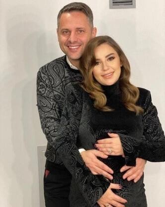 Merve Özbey 2022 sürprizlerini açıkladı
