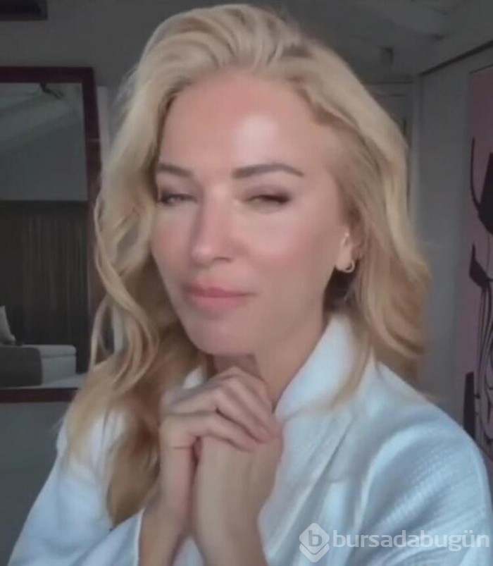 Burcu Esmersoy'un sır gibi sakladığı 15 yaş küçük sevgilisi!