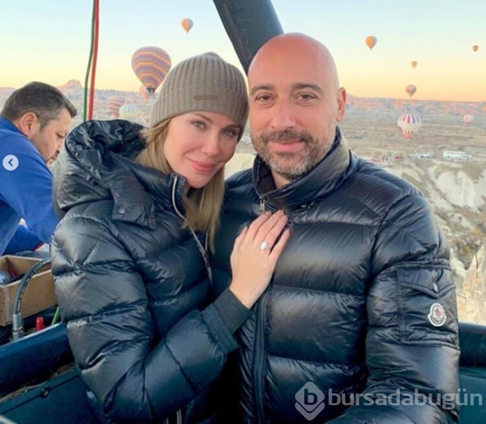 Demet Şener ve Tolga Arman aşklarını paylaştılar...