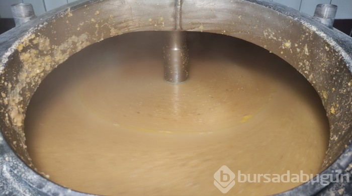 Bursa'da boza içerek büyüyen ailede boyu 1.90'ın altında kimse yok
