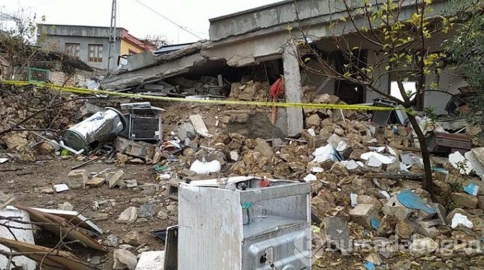 Adıyaman'ın Besni ilçesinde patlama olan ev çöktü!