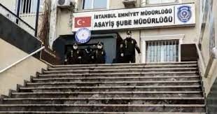 Kaza süsü ile otomobil çaldılar!